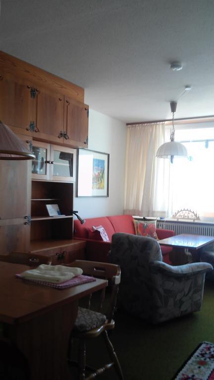 Ferienwohnung Im Haus Edelweiss Treffen Exterior foto