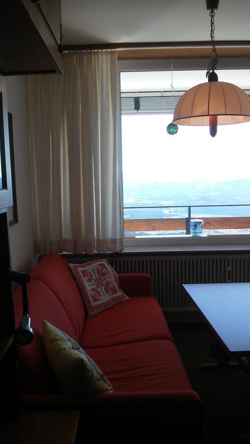 Ferienwohnung Im Haus Edelweiss Treffen Exterior foto